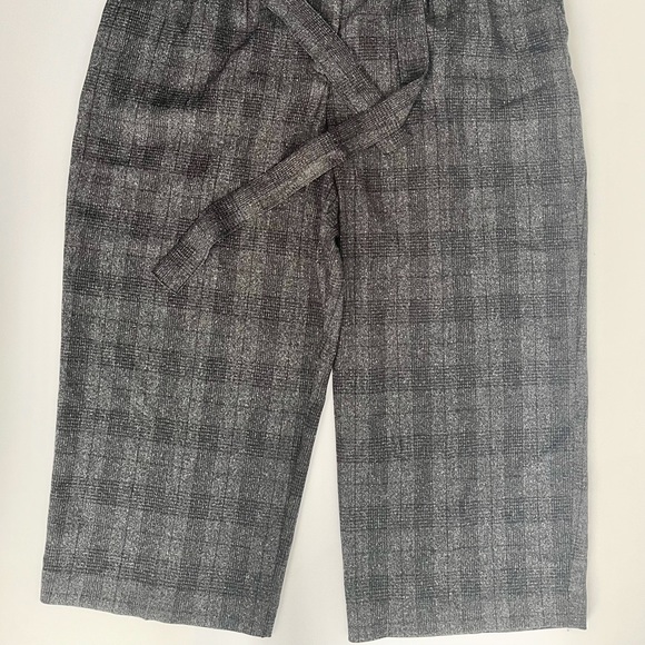 Reitmans Capris pants - Picture 3 of 3